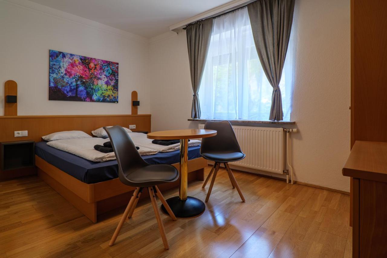 Flataid Gaestehaus Graschi - Steinbergstrasse Graz Eksteriør billede