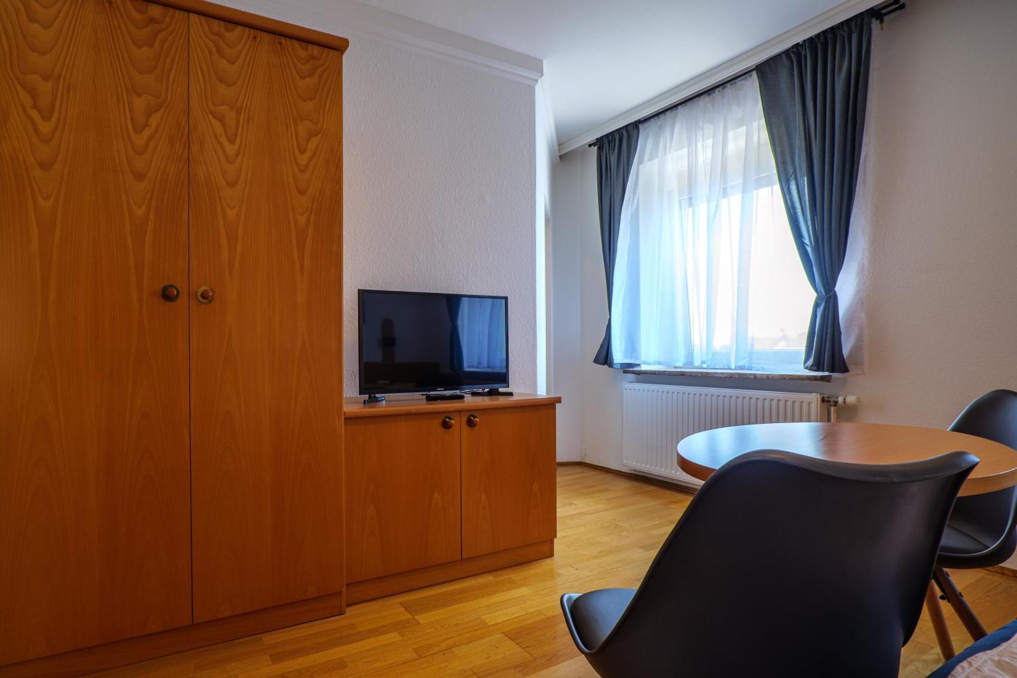 Flataid Gaestehaus Graschi - Steinbergstrasse Graz Eksteriør billede